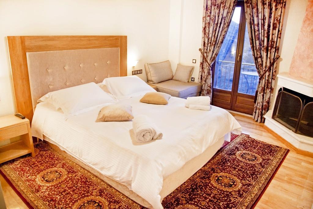Elova Hotel Zátouna Екстериор снимка