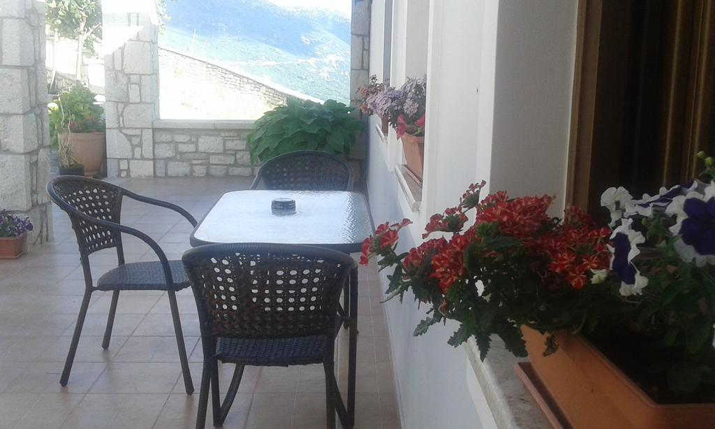 Elova Hotel Zátouna Екстериор снимка